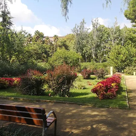 Aparteasy - Turo Park With Lovely Balcony