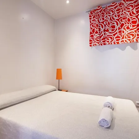 Apartment Aparteasy - Turo Park With Lovely Balcony Barcelona