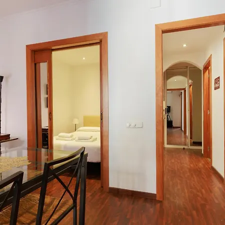 Aparteasy - Turo Park With Lovely Balcony Apartment *